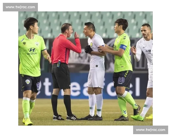 围绕带球突破与控场艺术的现代足球技术解析发展趋势与实战应用探讨